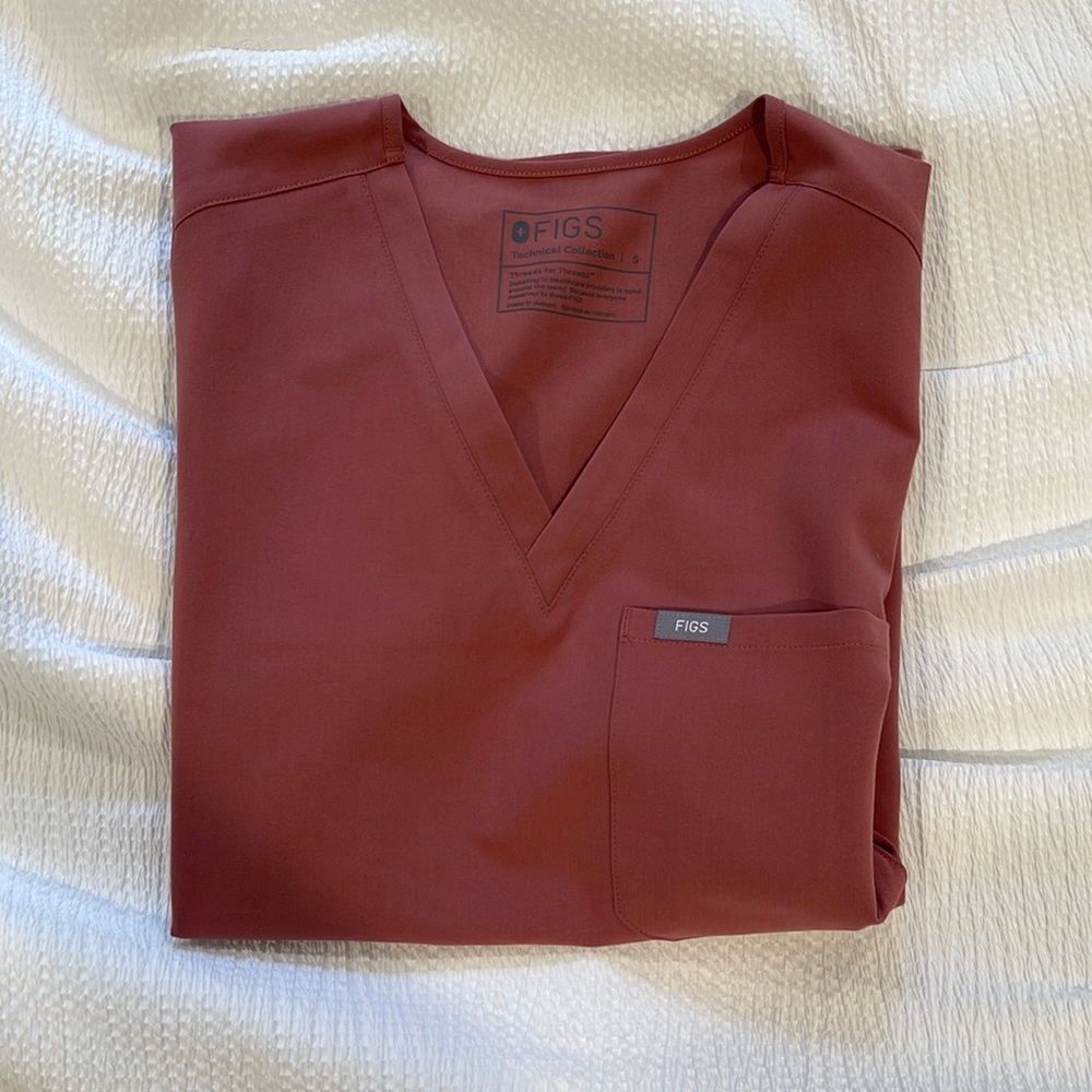 Catarina one pocket top small